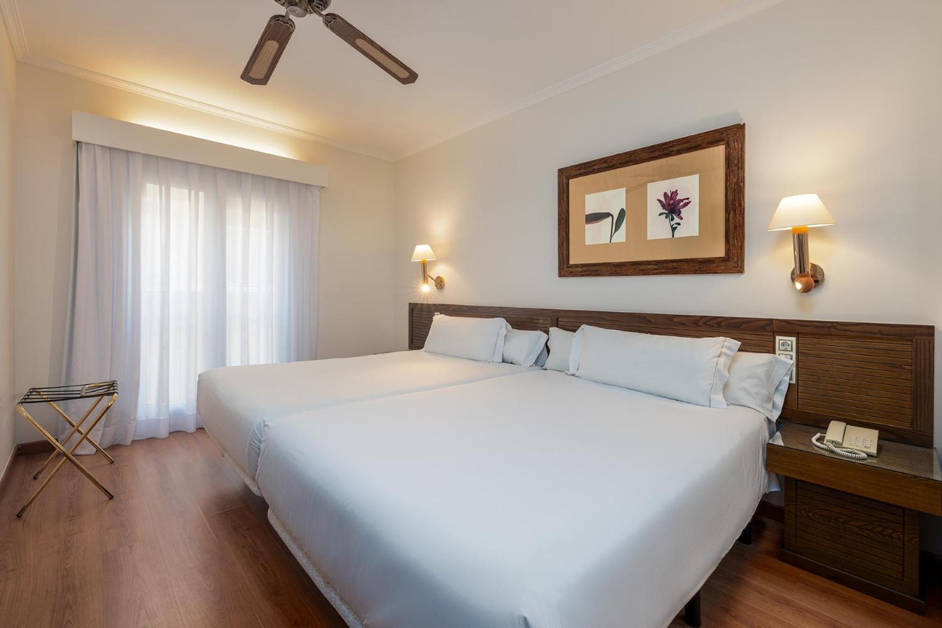 Senator Cadiz Otel Dış mekan fotoğraf
