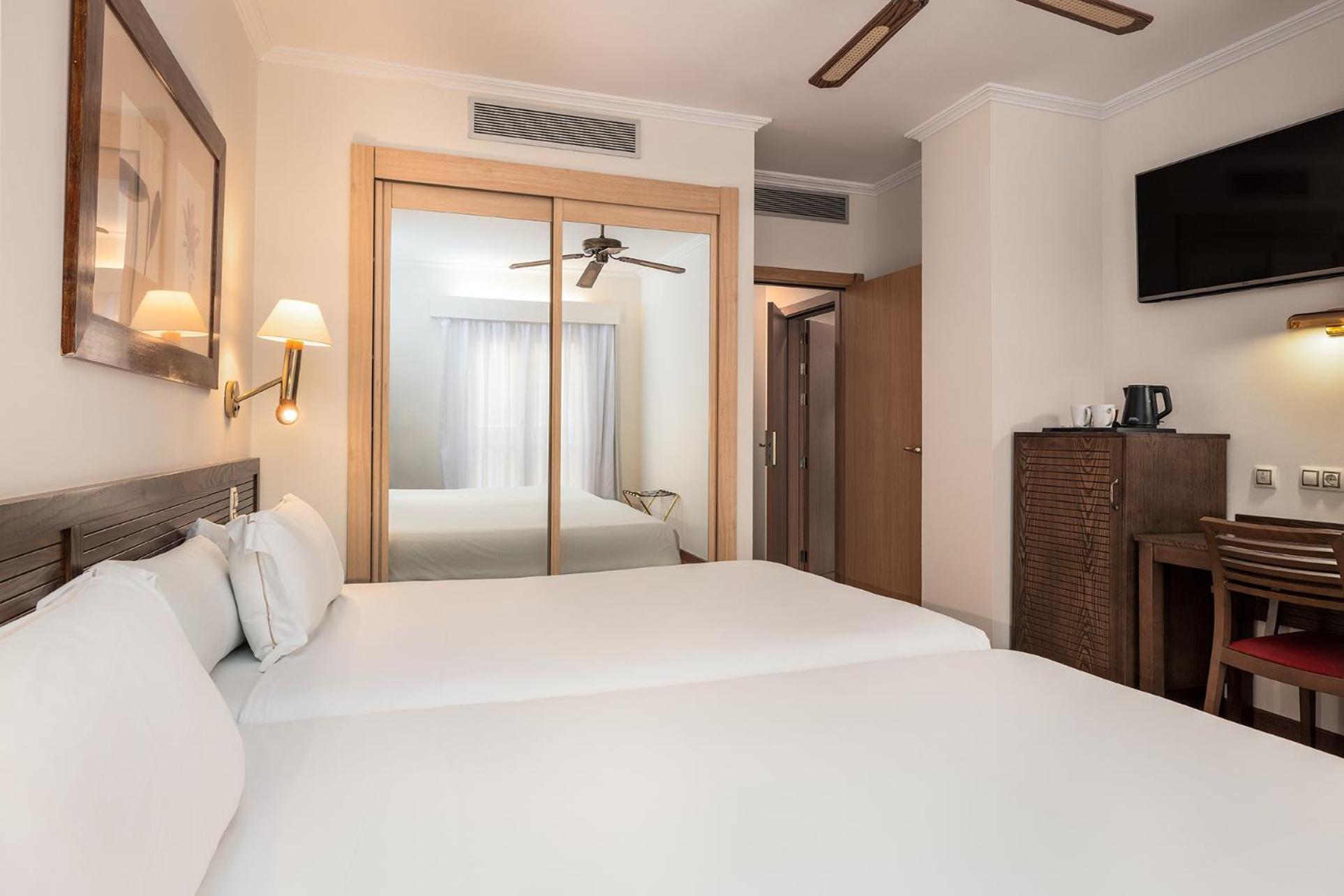 Senator Cadiz Otel Dış mekan fotoğraf